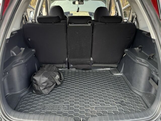 Серый Хонда СРВ, объемом двигателя 2 л и пробегом 225 тыс. км за 11200 $, фото 7 на Automoto.ua