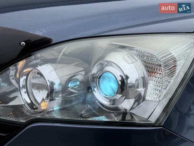 Серый Хонда СРВ, объемом двигателя 2 л и пробегом 157 тыс. км за 11350 $, фото 6 на Automoto.ua