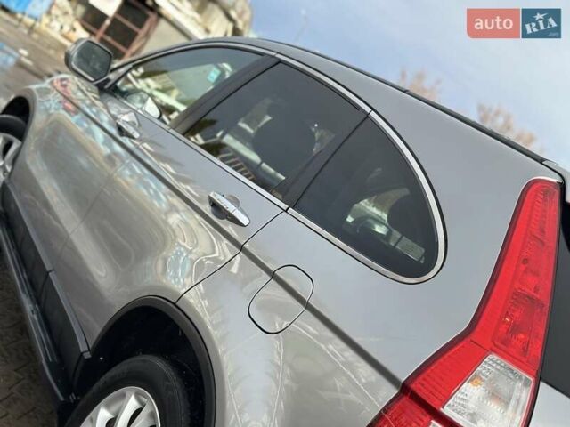 Сірий Хонда СРВ, об'ємом двигуна 2 л та пробігом 189 тис. км за 10750 $, фото 42 на Automoto.ua