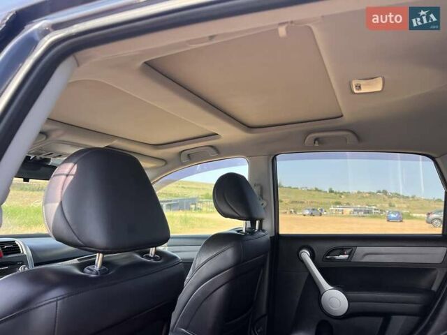 Серый Хонда СРВ, объемом двигателя 2.4 л и пробегом 228 тыс. км за 11150 $, фото 25 на Automoto.ua