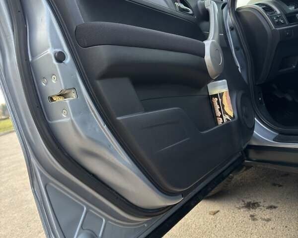 Сірий Хонда СРВ, об'ємом двигуна 2.2 л та пробігом 218 тис. км за 10950 $, фото 37 на Automoto.ua