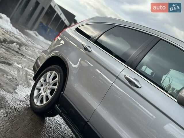 Серый Хонда СРВ, объемом двигателя 2 л и пробегом 189 тыс. км за 10870 $, фото 28 на Automoto.ua