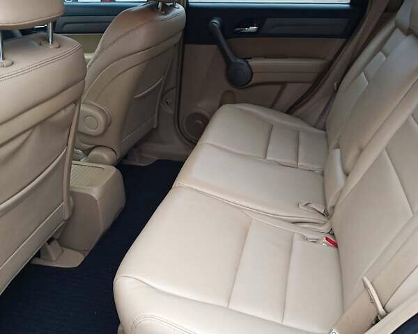 Серый Хонда СРВ, объемом двигателя 2.4 л и пробегом 219 тыс. км за 8500 $, фото 6 на Automoto.ua