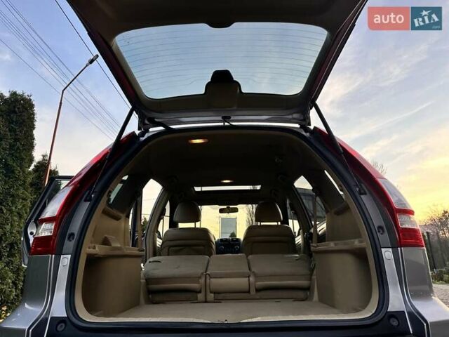 Серый Хонда СРВ, объемом двигателя 2.4 л и пробегом 212 тыс. км за 8900 $, фото 17 на Automoto.ua