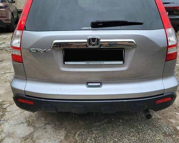 Хонда СРВ 2008 в Киеве на Automoto.ua Серый Хонда СРВ, объемом двигателя 2.4 л и пробегом 260 тыс. км за 12500 $, фото 4 на Automoto.ua