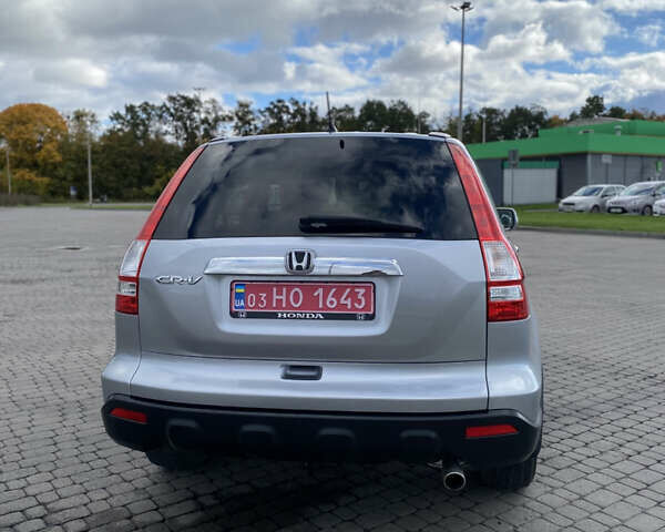 Хонда СРВ 2008 в Радивилове на Automoto.ua Серый Хонда СРВ, объемом двигателя 2 л и пробегом 252 тыс. км за 9550 $, фото 9 на Automoto.ua