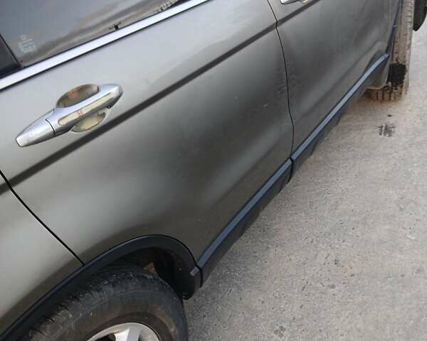 Хонда СРВ 2008 у Турке на Automoto.ua Сірий Хонда СРВ, об'ємом двигуна 2.2 л та пробігом 285 тис. км за 10600 $, фото 7 на Automoto.ua