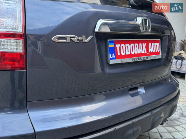 Серый Хонда СРВ, объемом двигателя 2.2 л и пробегом 258 тыс. км за 9750 $, фото 40 на Automoto.ua