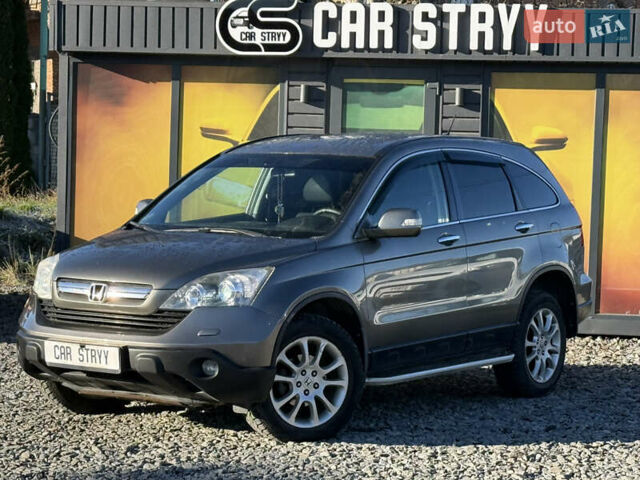 Серый Хонда СРВ, объемом двигателя 2.4 л и пробегом 214 тыс. км за 9500 $, фото 6 на Automoto.ua