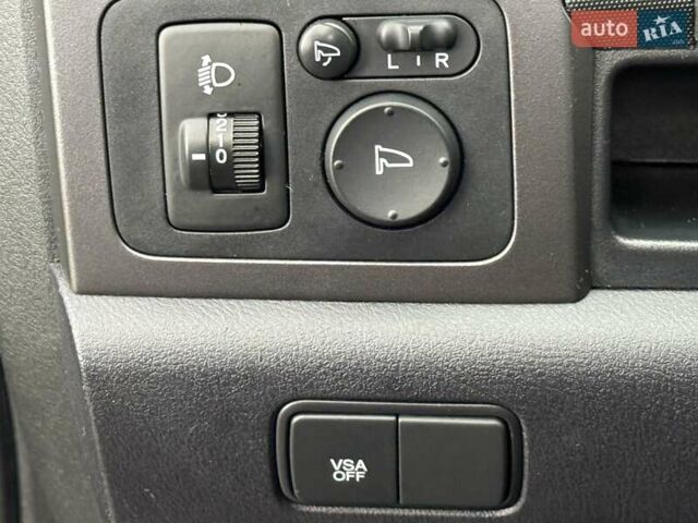 Сірий Хонда СРВ, об'ємом двигуна 2 л та пробігом 167 тис. км за 10999 $, фото 31 на Automoto.ua