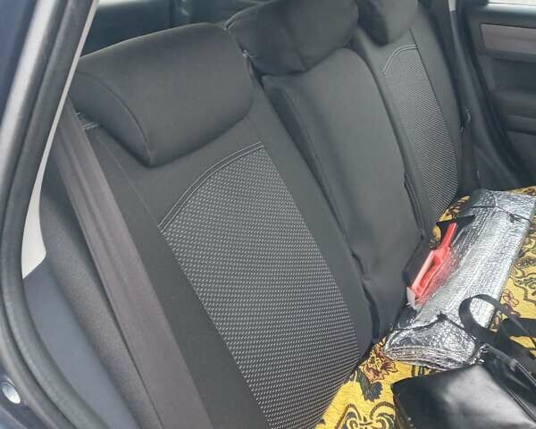 Сірий Хонда СРВ, об'ємом двигуна 2.2 л та пробігом 304 тис. км за 10500 $, фото 11 на Automoto.ua