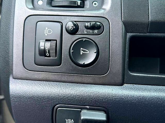 Серый Хонда СРВ, объемом двигателя 2 л и пробегом 157 тыс. км за 10000 $, фото 7 на Automoto.ua