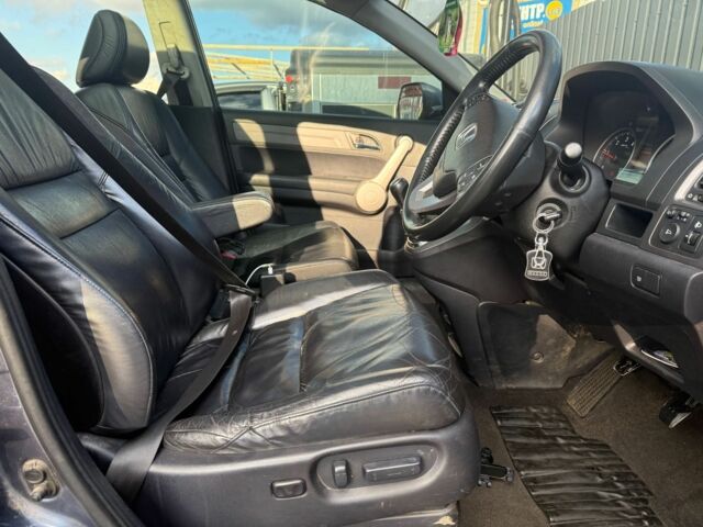 Сірий Хонда СРВ, об'ємом двигуна 2.2 л та пробігом 250 тис. км за 4200 $, фото 9 на Automoto.ua