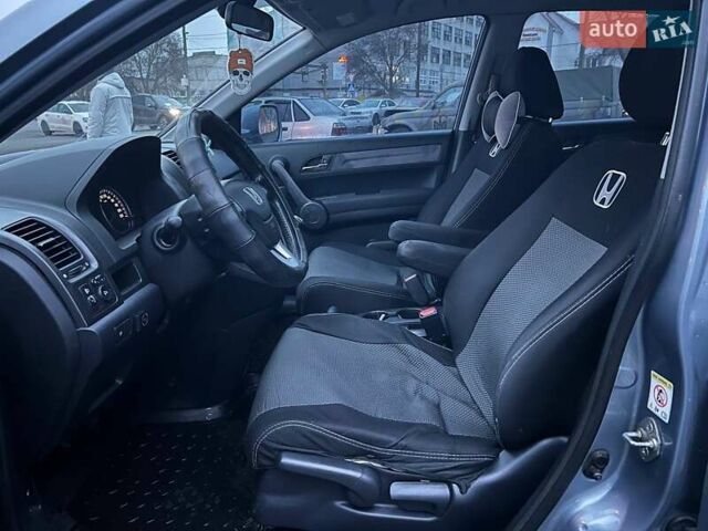 Серый Хонда СРВ, объемом двигателя 2 л и пробегом 196 тыс. км за 10990 $, фото 9 на Automoto.ua