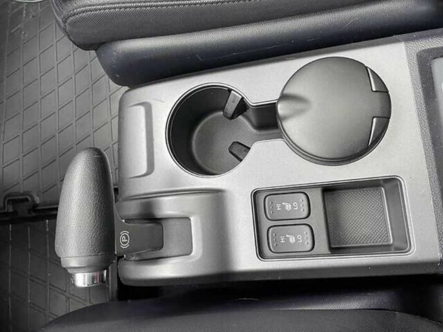 Сірий Хонда СРВ, об'ємом двигуна 0 л та пробігом 260 тис. км за 10500 $, фото 16 на Automoto.ua