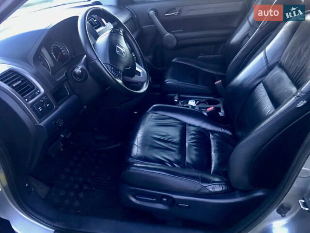 Сірий Хонда СРВ, об'ємом двигуна 2.4 л та пробігом 255 тис. км за 11200 $, фото 16 на Automoto.ua