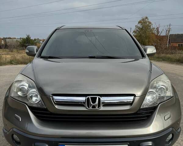 Серый Хонда СРВ, объемом двигателя 2 л и пробегом 228 тыс. км за 11000 $, фото 2 на Automoto.ua