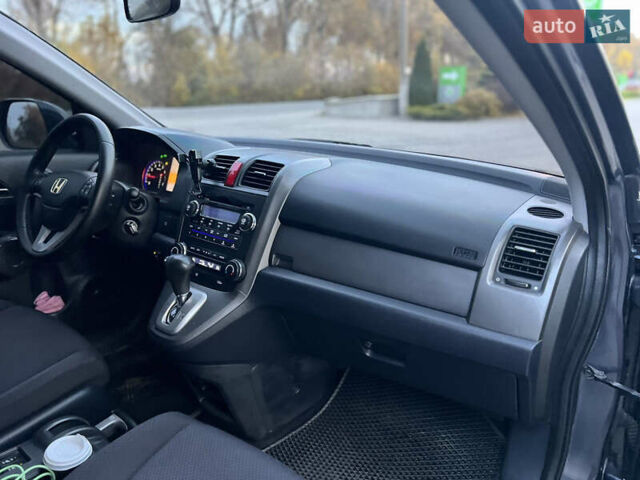 Сірий Хонда СРВ, об'ємом двигуна 2 л та пробігом 238 тис. км за 9499 $, фото 22 на Automoto.ua