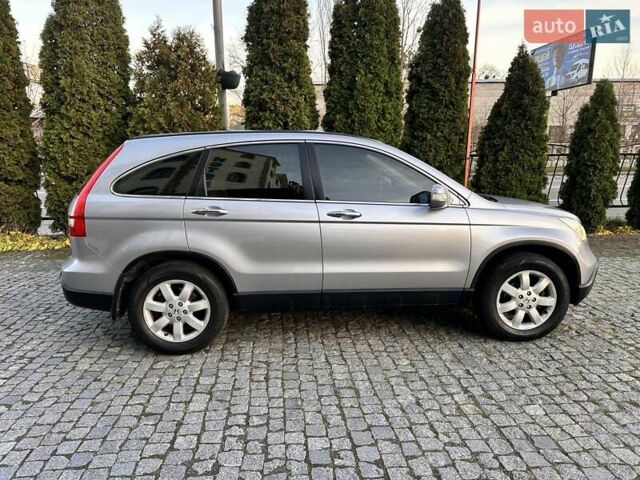 Серый Хонда СРВ, объемом двигателя 2.4 л и пробегом 212 тыс. км за 8900 $, фото 8 на Automoto.ua