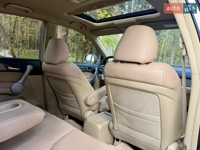 Серый Хонда СРВ, объемом двигателя 2.4 л и пробегом 164 тыс. км за 11350 $, фото 29 на Automoto.ua