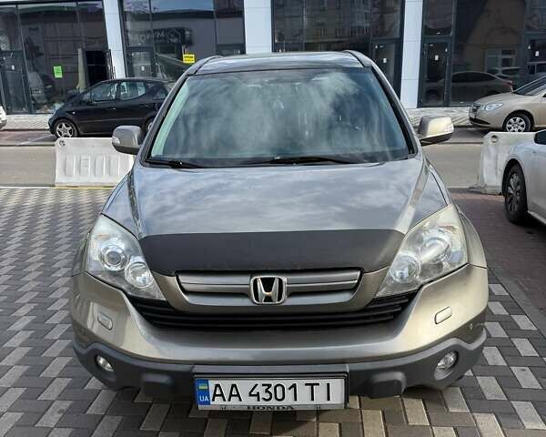 Хонда СРВ 2008 в Ирпене на Automoto.ua Серый Хонда СРВ, объемом двигателя 2.4 л и пробегом 215 тыс. км за 10500 $, фото 4 на Automoto.ua