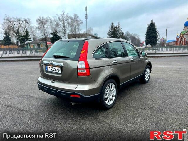 Серый Хонда СРВ, объемом двигателя 2 л и пробегом 157 тыс. км за 10000 $, фото 3 на Automoto.ua