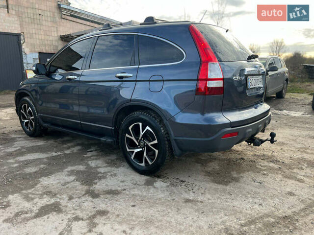 Серый Хонда СРВ, объемом двигателя 2 л и пробегом 268 тыс. км за 9999 $, фото 3 на Automoto.ua