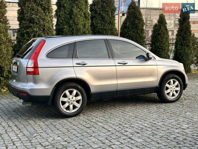 Серый Хонда СРВ, объемом двигателя 2.4 л и пробегом 212 тыс. км за 8900 $, фото 7 на Automoto.ua