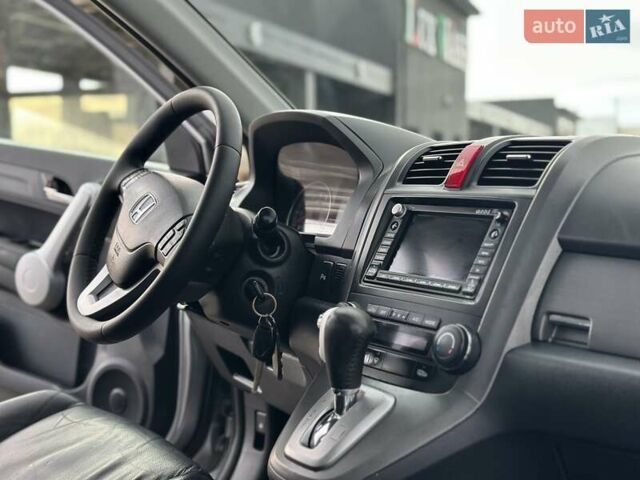 Серый Хонда СРВ, объемом двигателя 2 л и пробегом 189 тыс. км за 10870 $, фото 64 на Automoto.ua