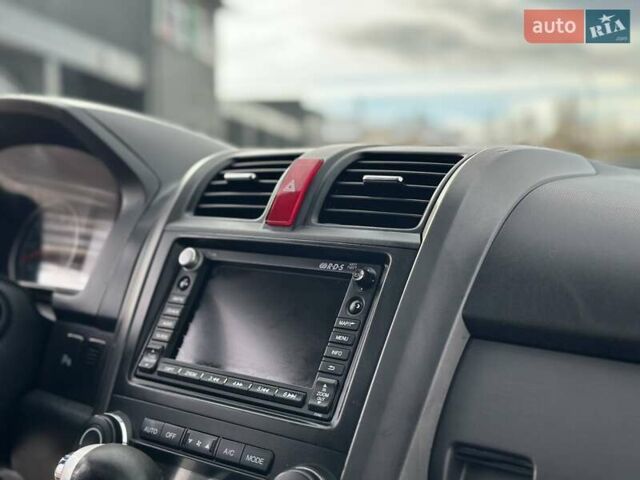 Сірий Хонда СРВ, об'ємом двигуна 2 л та пробігом 189 тис. км за 10750 $, фото 71 на Automoto.ua