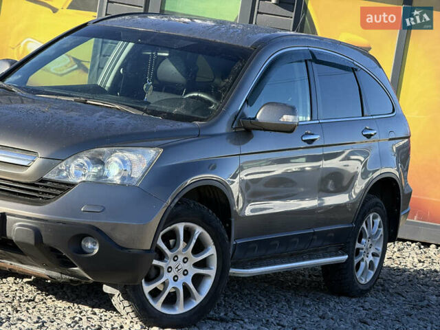 Серый Хонда СРВ, объемом двигателя 2.4 л и пробегом 214 тыс. км за 9500 $, фото 8 на Automoto.ua