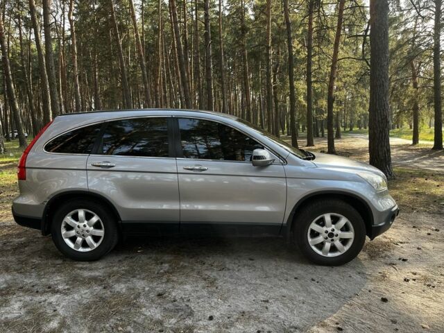 Серый Хонда СРВ, объемом двигателя 2.2 л и пробегом 195 тыс. км за 10300 $, фото 2 на Automoto.ua