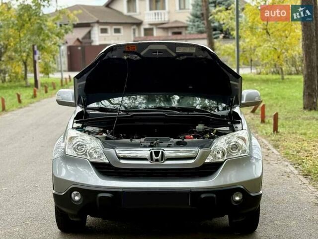 Серый Хонда СРВ, объемом двигателя 2.4 л и пробегом 164 тыс. км за 11350 $, фото 8 на Automoto.ua