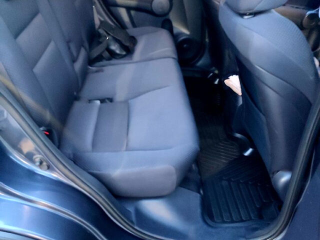 Серый Хонда СРВ, объемом двигателя 2 л и пробегом 190 тыс. км за 10000 $, фото 5 на Automoto.ua