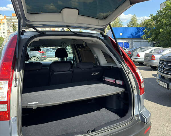 Серый Хонда СРВ, объемом двигателя 2.2 л и пробегом 220 тыс. км за 11300 $, фото 22 на Automoto.ua