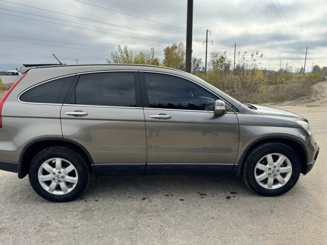 Серый Хонда СРВ, объемом двигателя 2 л и пробегом 225 тыс. км за 11200 $, фото 1 на Automoto.ua