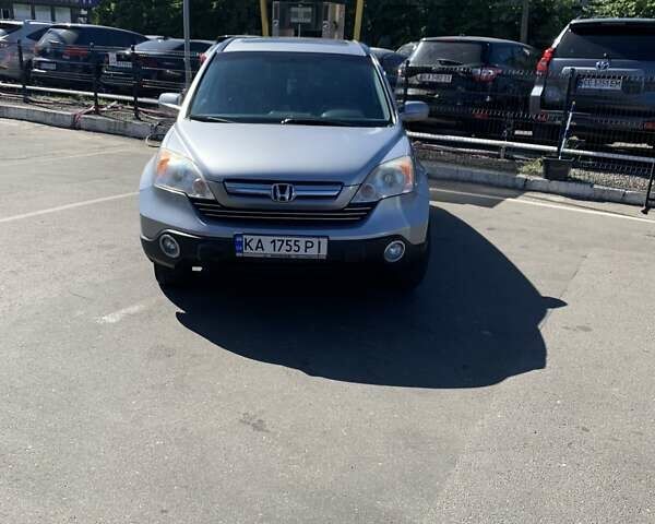 Серый Хонда СРВ, объемом двигателя 2.4 л и пробегом 150 тыс. км за 10400 $, фото 5 на Automoto.ua