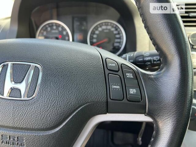 Серый Хонда СРВ, объемом двигателя 2.4 л и пробегом 175 тыс. км за 11900 $, фото 11 на Automoto.ua