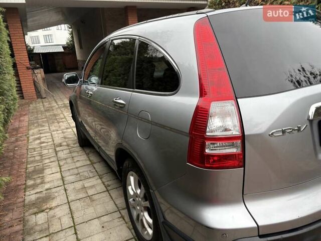 Серый Хонда СРВ, объемом двигателя 2.4 л и пробегом 220 тыс. км за 10700 $, фото 8 на Automoto.ua