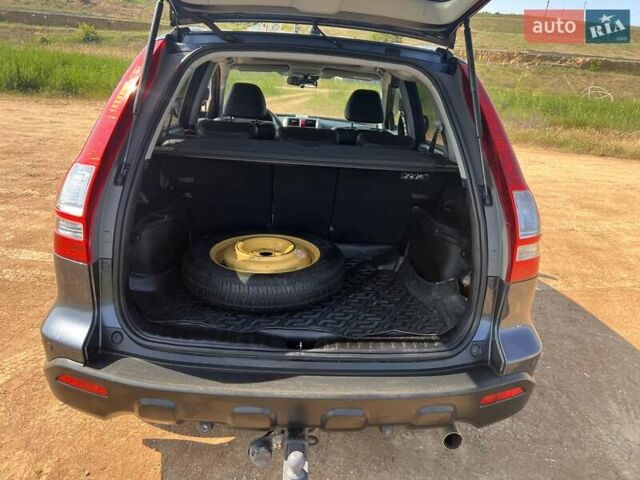 Серый Хонда СРВ, объемом двигателя 2.4 л и пробегом 228 тыс. км за 11150 $, фото 10 на Automoto.ua