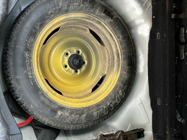 Серый Хонда СРВ, объемом двигателя 2.2 л и пробегом 195 тыс. км за 10300 $, фото 11 на Automoto.ua