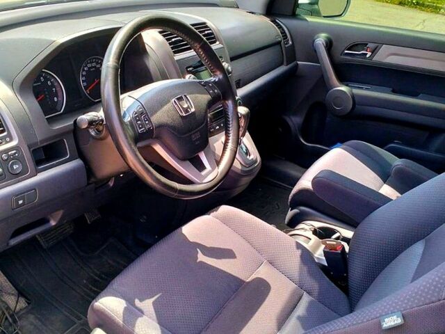 Серый Хонда СРВ, объемом двигателя 2 л и пробегом 209 тыс. км за 10700 $, фото 4 на Automoto.ua