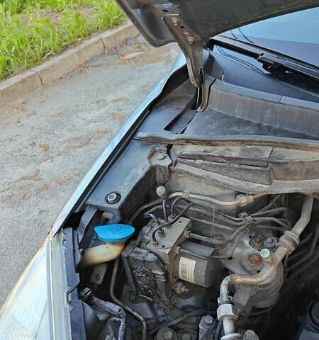 Серый Хонда СРВ, объемом двигателя 2 л и пробегом 248 тыс. км за 8900 $, фото 46 на Automoto.ua