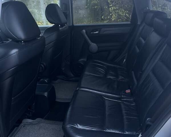 Сірий Хонда СРВ, об'ємом двигуна 2.4 л та пробігом 176 тис. км за 10900 $, фото 10 на Automoto.ua