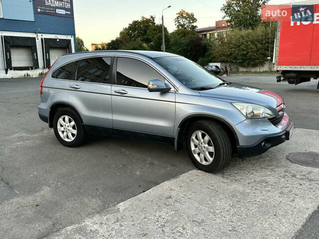 Серый Хонда СРВ, объемом двигателя 2 л и пробегом 193 тыс. км за 11200 $, фото 1 на Automoto.ua