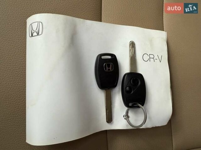 Серый Хонда СРВ, объемом двигателя 2.4 л и пробегом 164 тыс. км за 11350 $, фото 46 на Automoto.ua