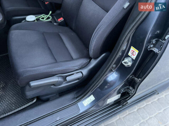 Сірий Хонда СРВ, об'ємом двигуна 2 л та пробігом 238 тис. км за 9499 $, фото 18 на Automoto.ua