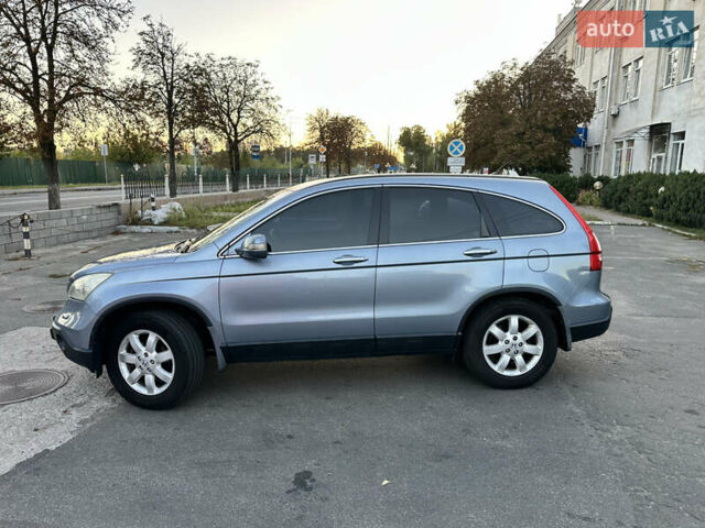 Серый Хонда СРВ, объемом двигателя 2 л и пробегом 193 тыс. км за 11200 $, фото 2 на Automoto.ua