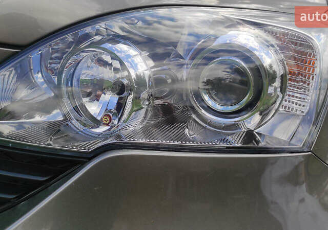 Серый Хонда СРВ, объемом двигателя 2.2 л и пробегом 134 тыс. км за 12500 $, фото 7 на Automoto.ua