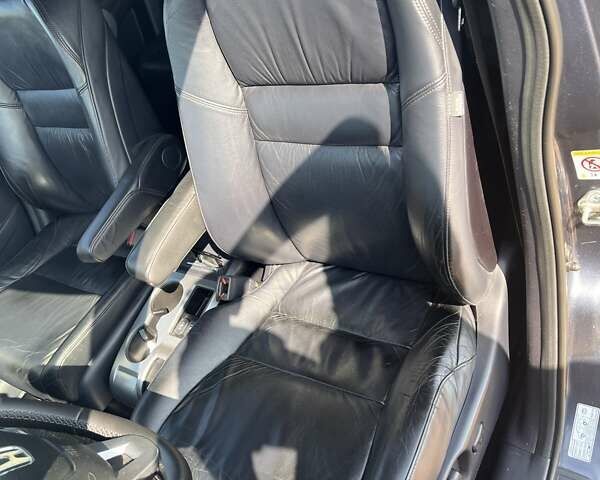 Серый Хонда СРВ, объемом двигателя 2.4 л и пробегом 228 тыс. км за 11150 $, фото 18 на Automoto.ua